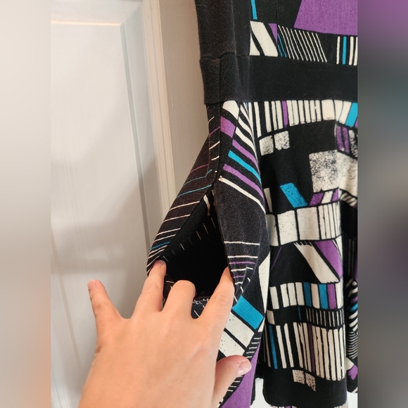 Nooworks Black and Purple Geometric Midi Dress - Picture 5 of 5